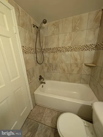 $2,500 | 1332 15th Street Northwest, Unit B2, Washington, DC 20005