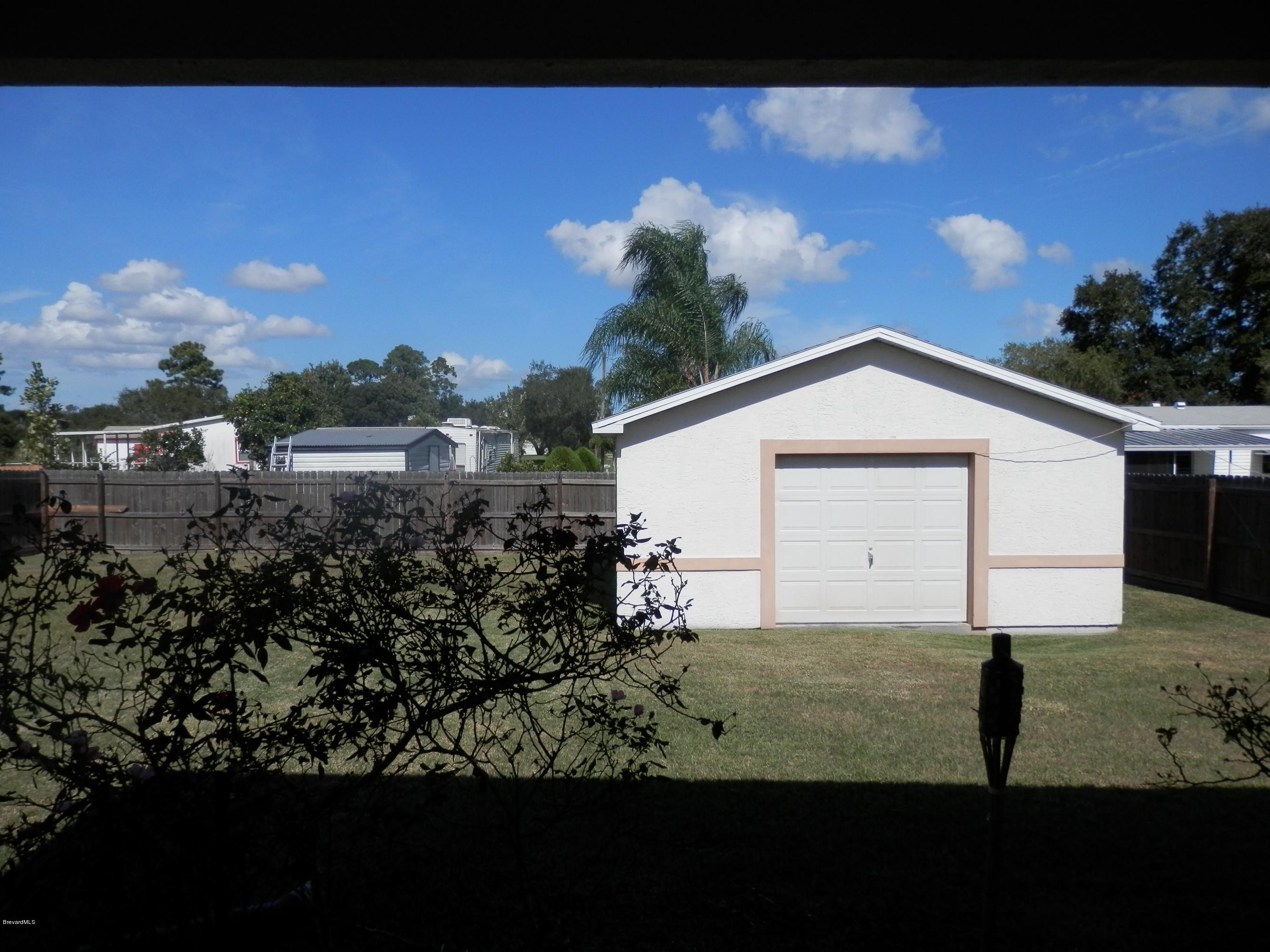 3412 Kilbee Street Mims, FL 32754 - Photo 13 of 18 Workshop