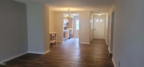 $1,500 | 131 Kingsbury Drive, Chapel Hill, NC 27514