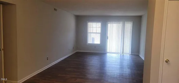 $1,500 | 131 Kingsbury Drive, Chapel Hill, NC 27514