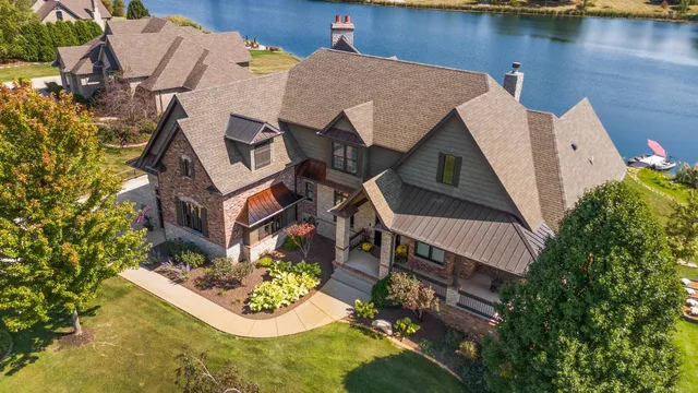 $1,499,004 | 11429 Bell Place, Crown Point, IN 46307
