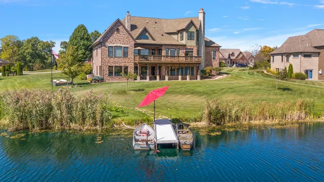 $1,499,004 | 11429 Bell Place, Crown Point, IN 46307