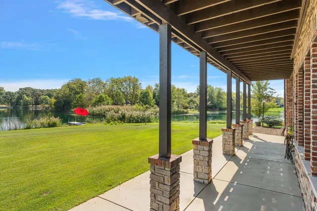 $1,499,004 | 11429 Bell Place, Crown Point, IN 46307