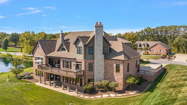 $1,499,004 | 11429 Bell Place, Crown Point, IN 46307
