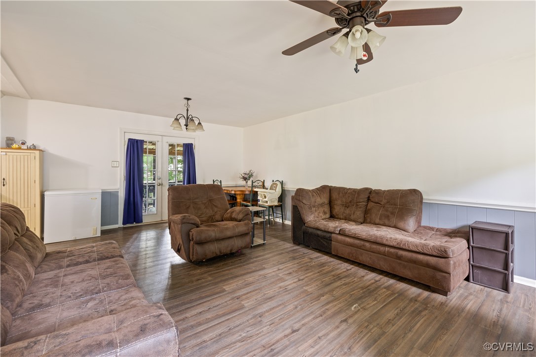 4007 Old Iron Road Hopewell, VA 23860 - Photo 8 of 25 Gallery Image 8