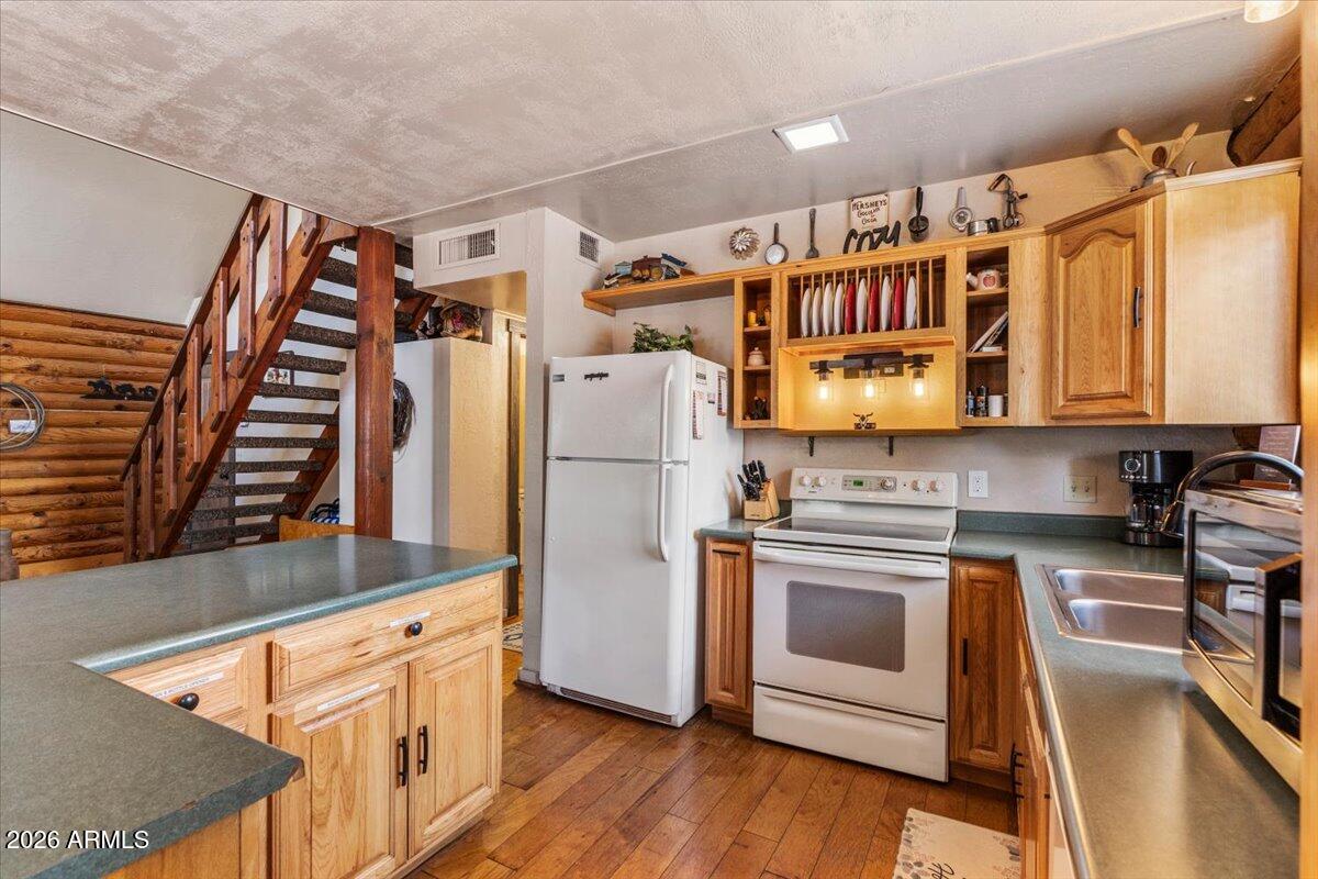 3236 Turkey Track Road Pinetop, AZ 85935 - Photo 15 of 40 16-IMG_8385