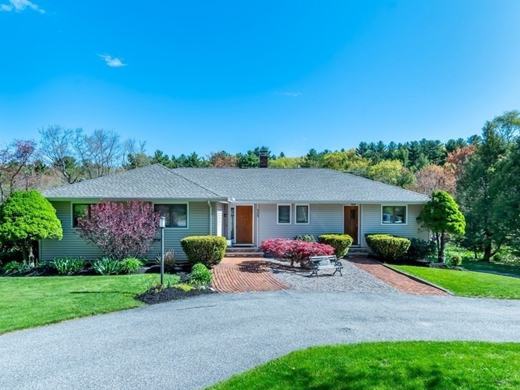 135 Argilla Road Andover, MA 01810 - Photo 2 of 37