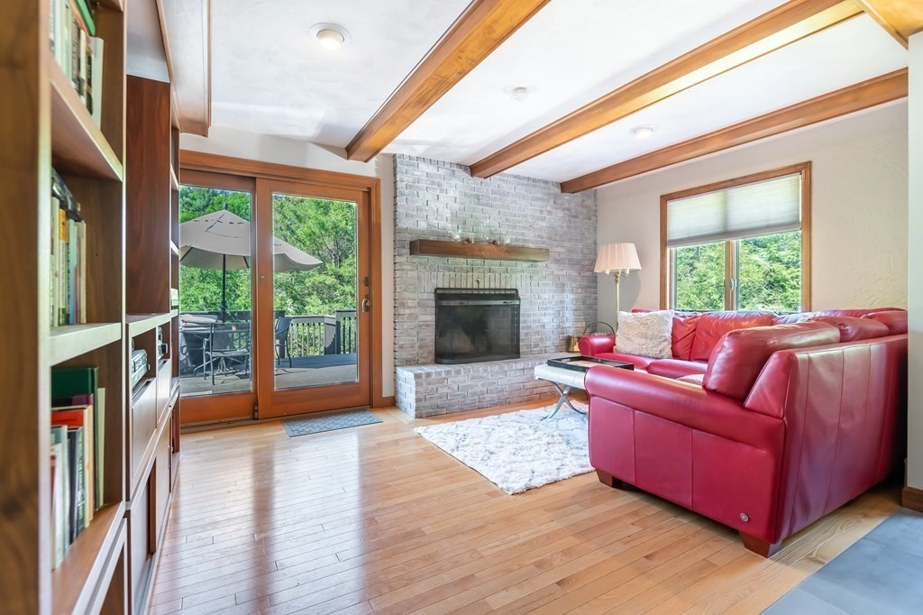 135 Argilla Road Andover, MA 01810 - Photo 7 of 37