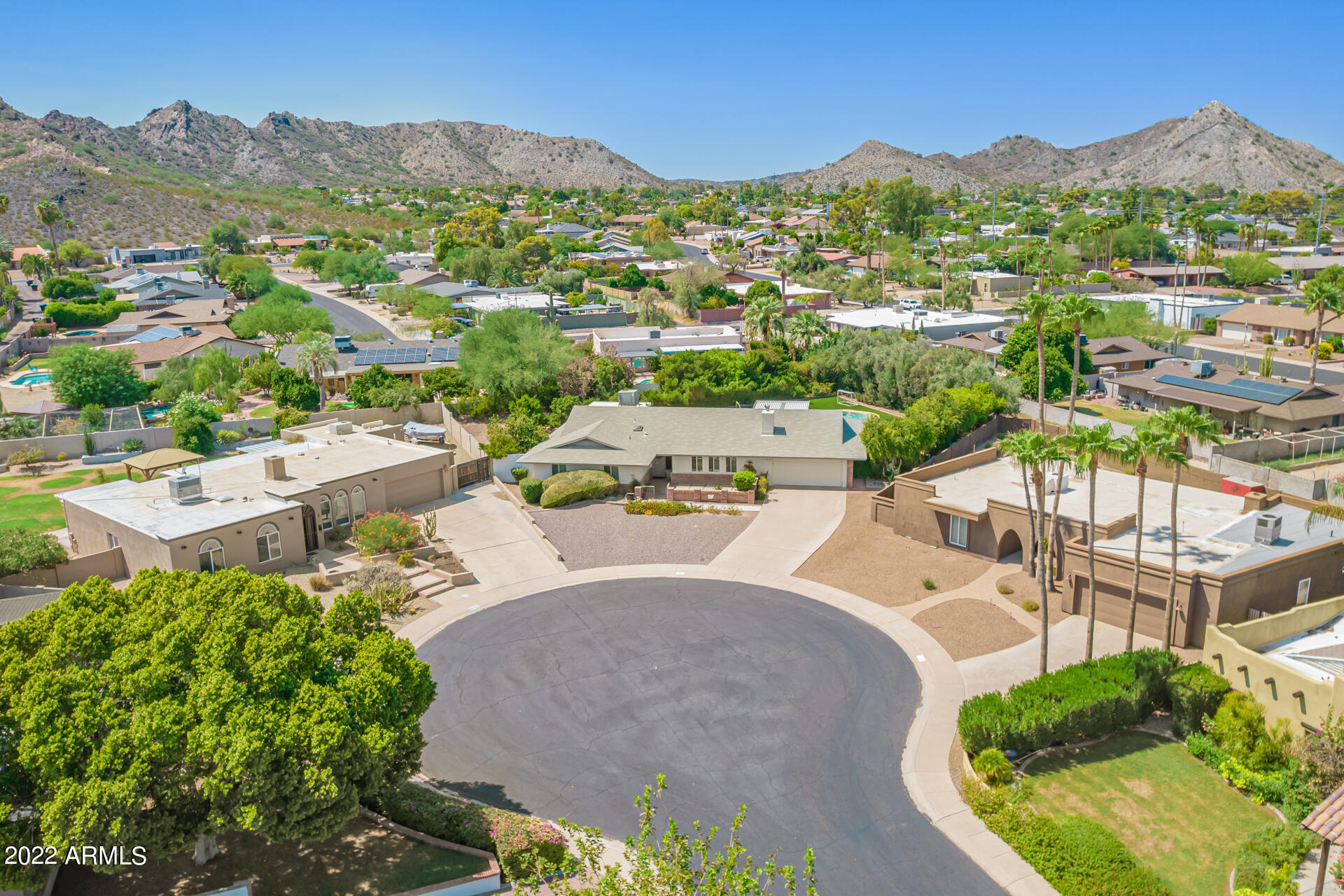 2524 East Cochise Road Phoenix, AZ 85028 - Photo 38 of 45 2-Cochise