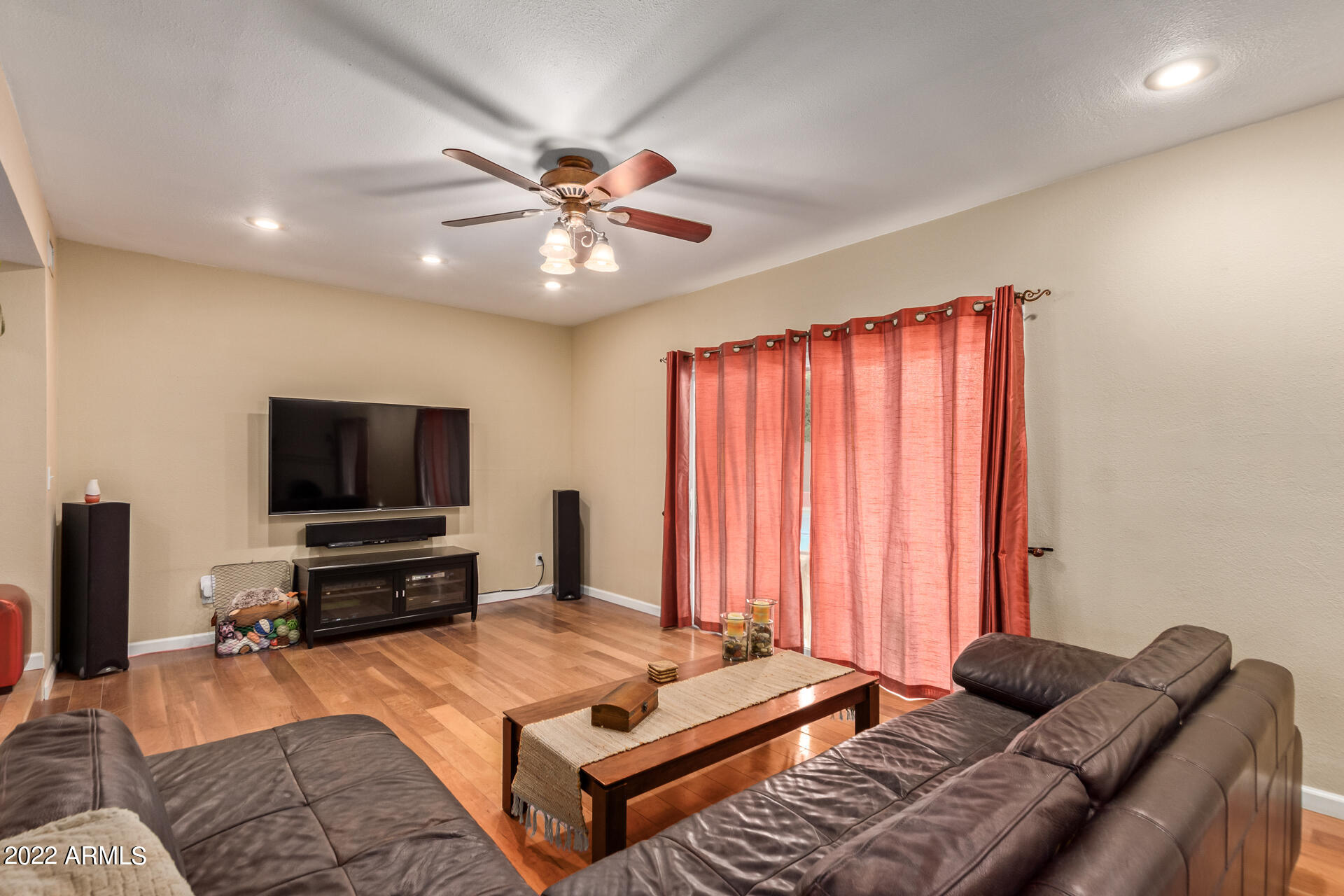 2524 East Cochise Road Phoenix, AZ 85028 - Photo 8 of 45 08 - Cochise