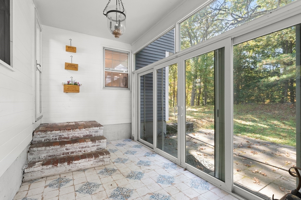 34 Roberts Road Boxford, MA 01921 - Photo 22 of 41