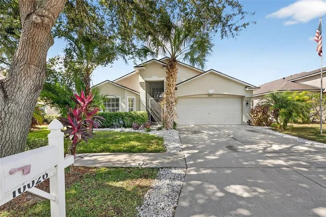 $375,000 | 10026 Creek Bluff Drive, Riverview, FL 33578