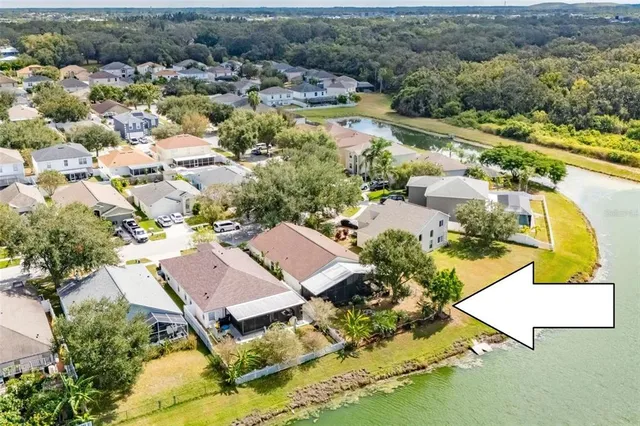 $375,000 | 10026 Creek Bluff Drive, Riverview, FL 33578