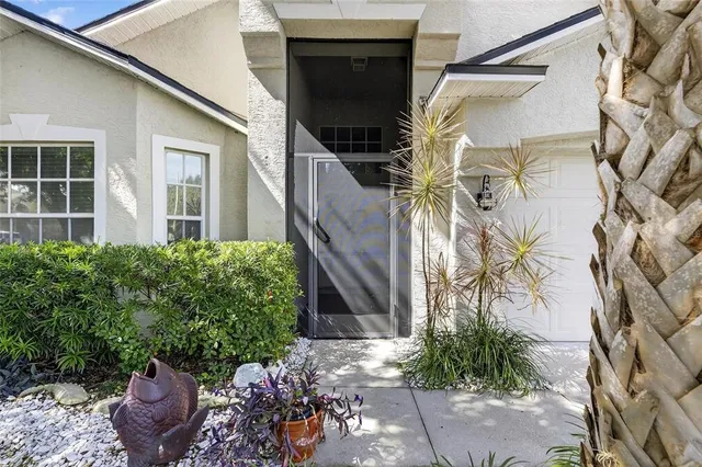 $375,000 | 10026 Creek Bluff Drive, Riverview, FL 33578