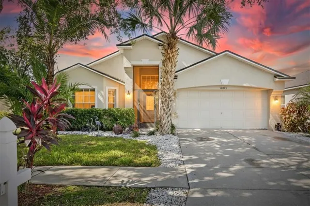$375,000 | 10026 Creek Bluff Drive, Riverview, FL 33578