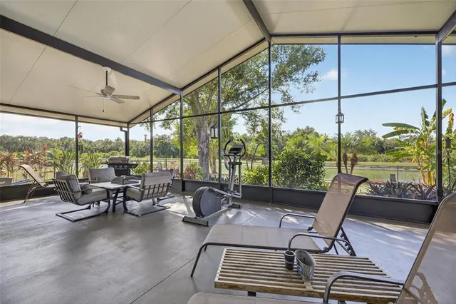 $375,000 | 10026 Creek Bluff Drive, Riverview, FL 33578