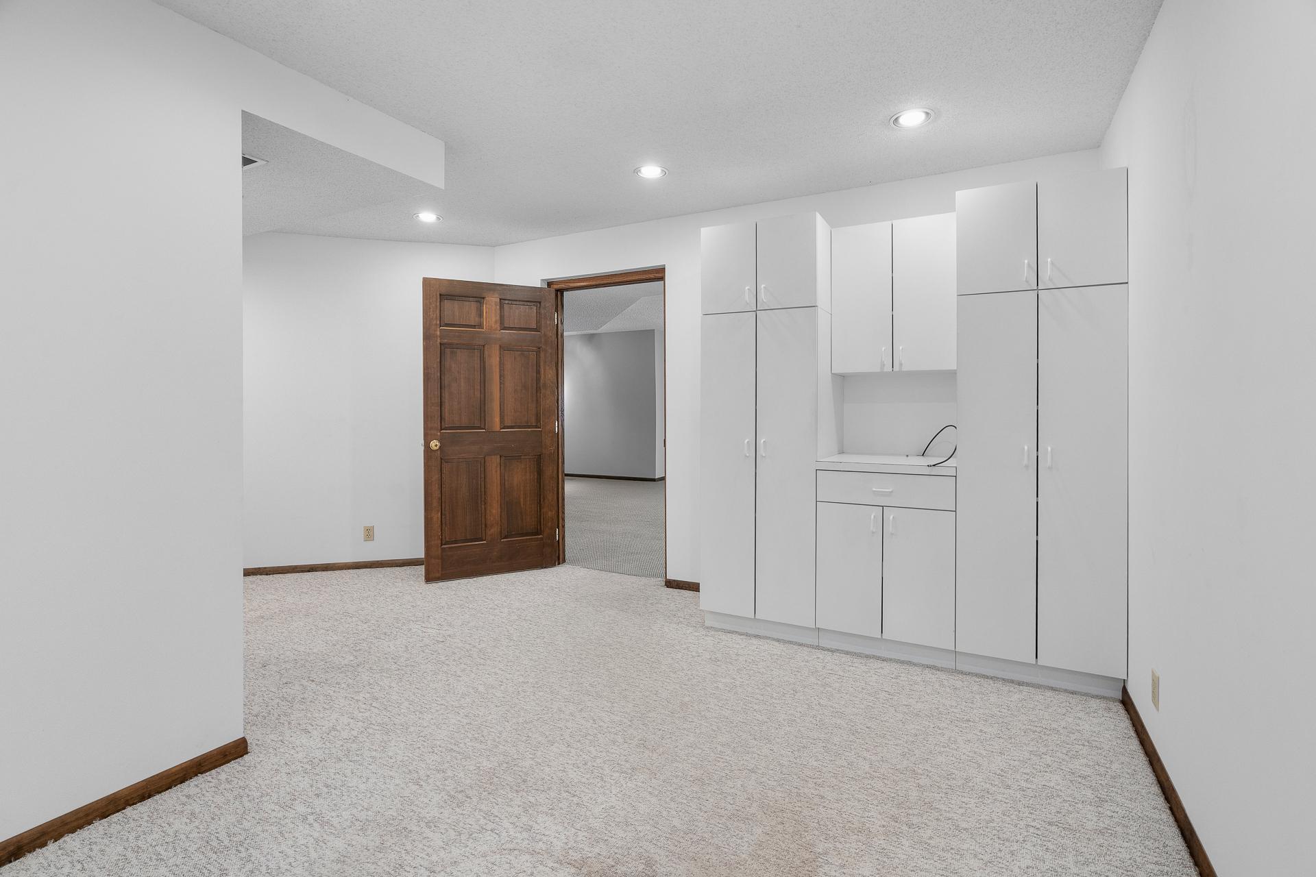 14451 Wellington Road Minnetonka, MN 55391 - Photo 54 of 67