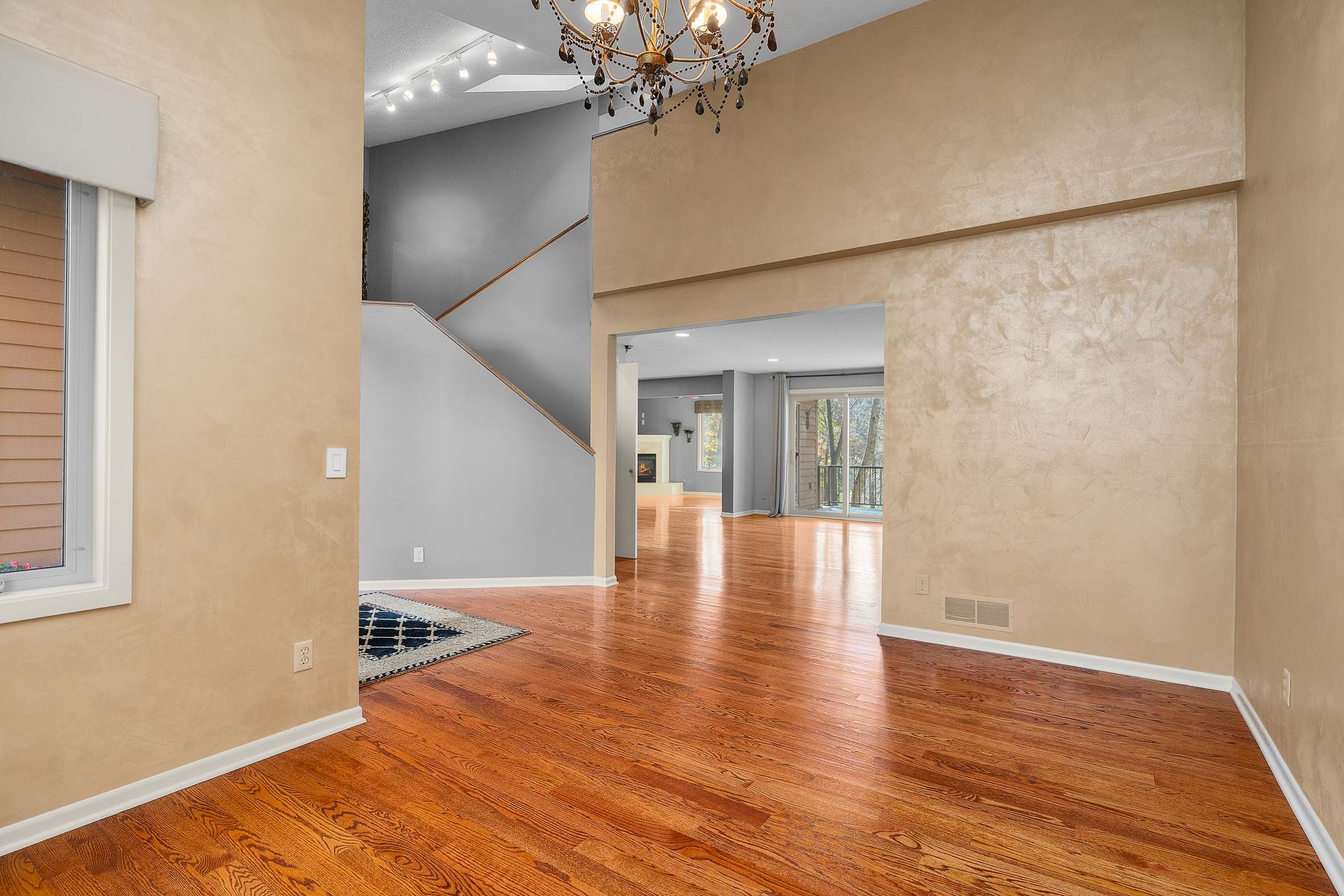 14451 Wellington Road Minnetonka, MN 55391 - Photo 8 of 67