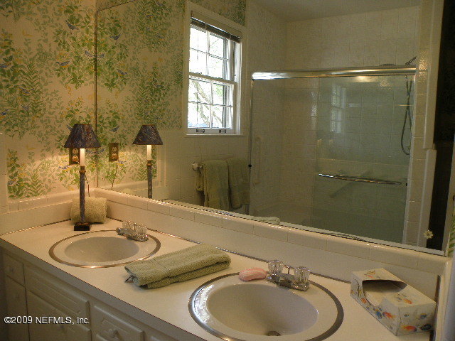 4733 Prince Edward Road Jacksonville, FL 32210 - Photo 14 of 20 Master Bath