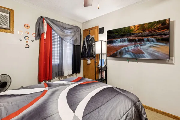 $79,000 | 7410 72nd Lane North, Brooklyn Park, MN 55428