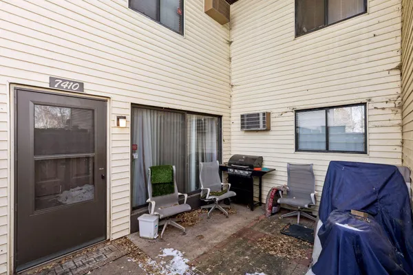 $79,000 | 7410 72nd Lane North, Brooklyn Park, MN 55428