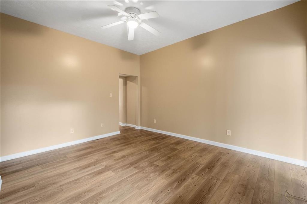 237 Paul Street Pittsburgh, PA 15211 - Photo 11 of 27