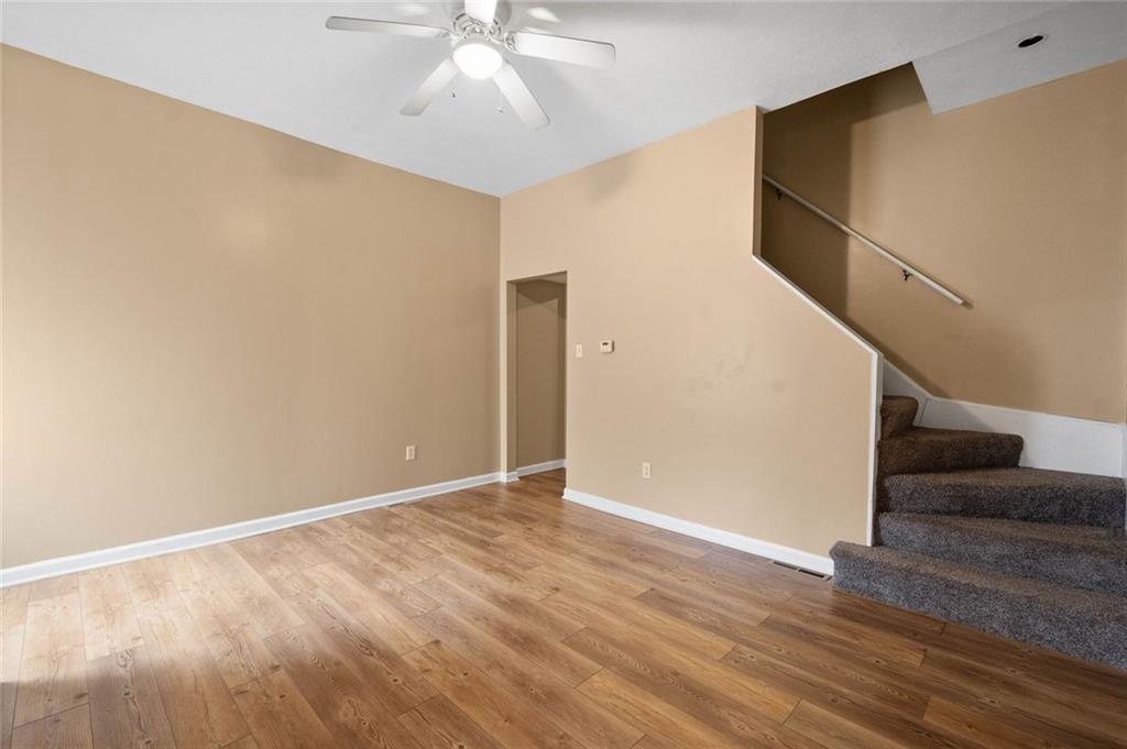 237 Paul Street Pittsburgh, PA 15211 - Photo 13 of 27