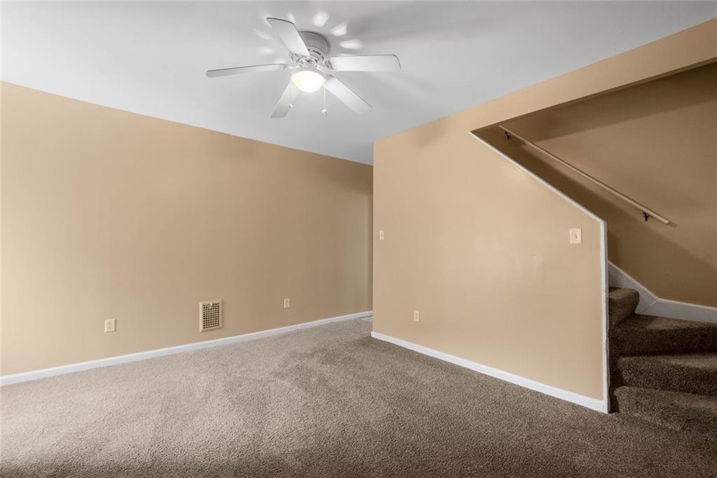 237 Paul Street Pittsburgh, PA 15211 - Photo 16 of 27