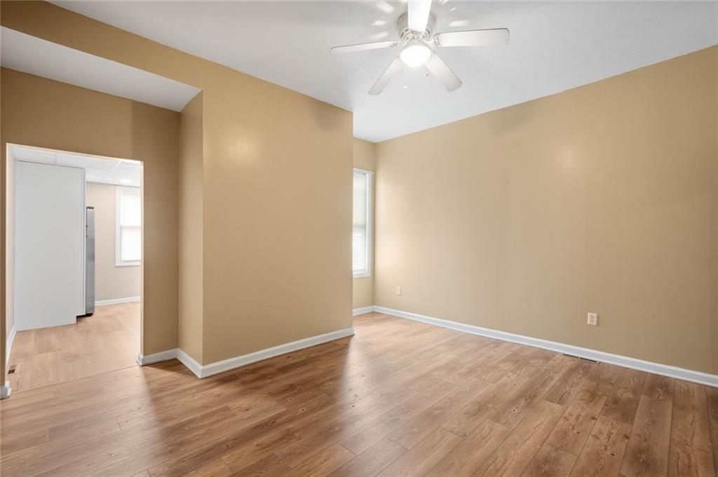 237 Paul Street Pittsburgh, PA 15211 - Photo 3 of 27