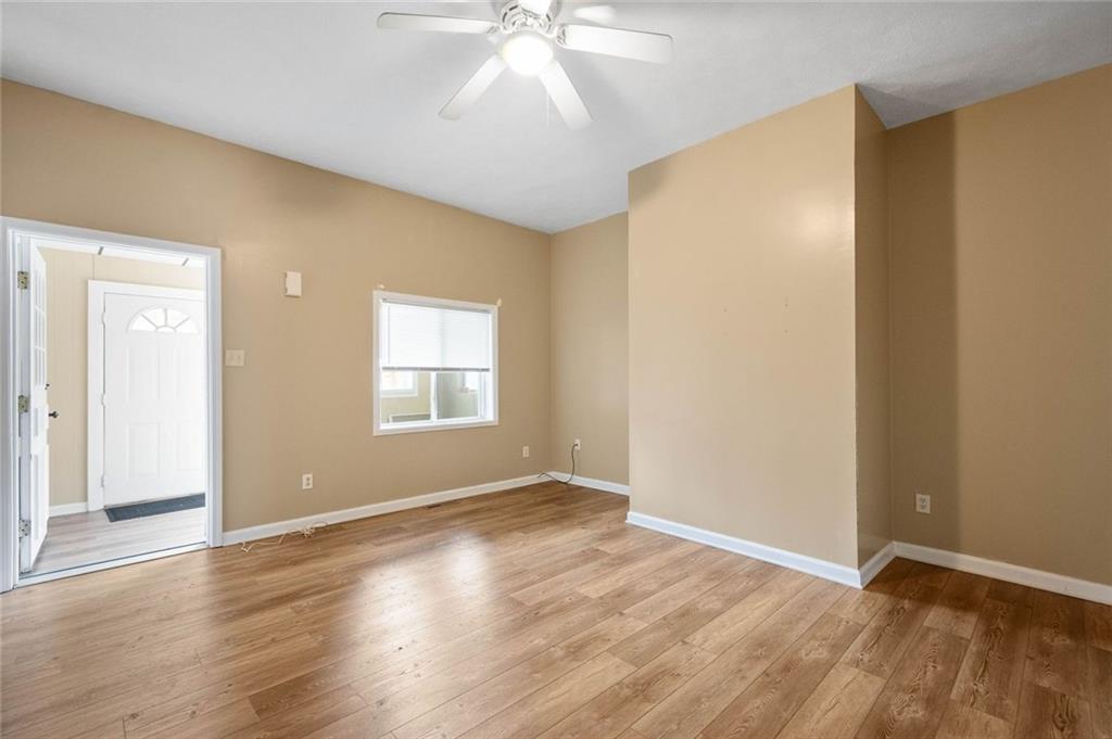 237 Paul Street Pittsburgh, PA 15211 - Photo 4 of 27