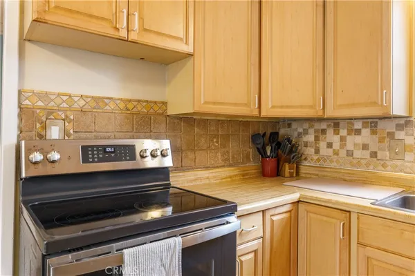 $345,000 | 9528 Washington Street, Upper Lake, CA 95485