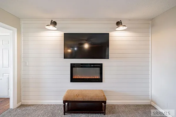 $449,900 | 750 South Milton Avenue, Shelley, ID 83274