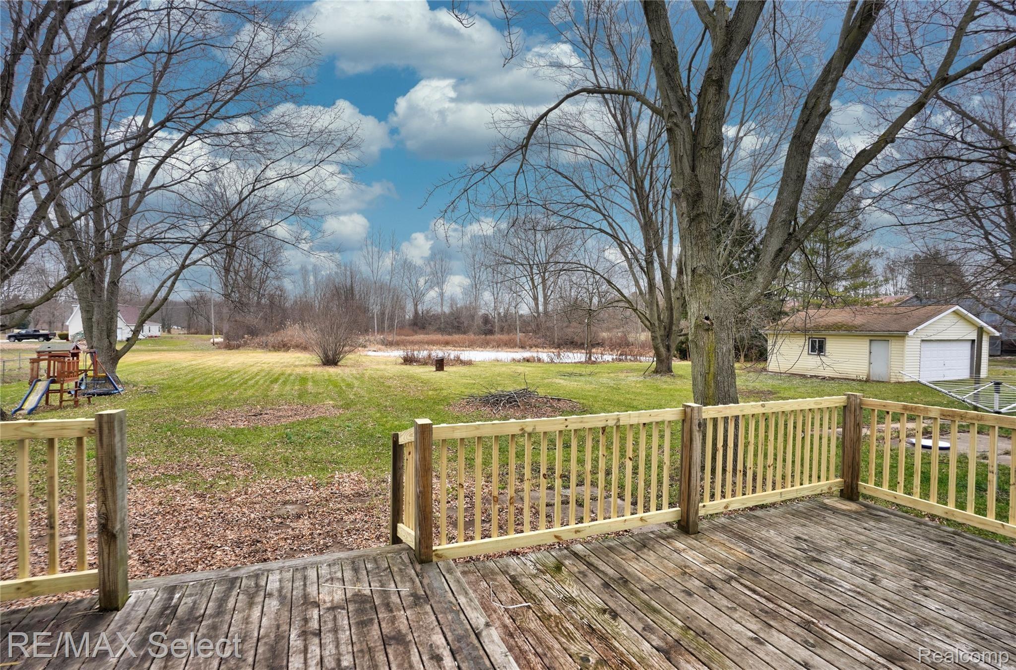 7082 Elms Road Flushing, MI 48433 - Photo 7 of 59 7082 Elms Road 08.jpg
