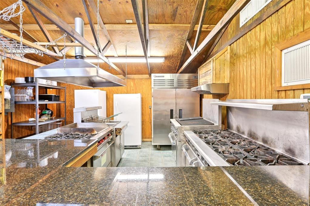 3515 Gallagher Road Dover, FL 33527 - Photo 65 of 76