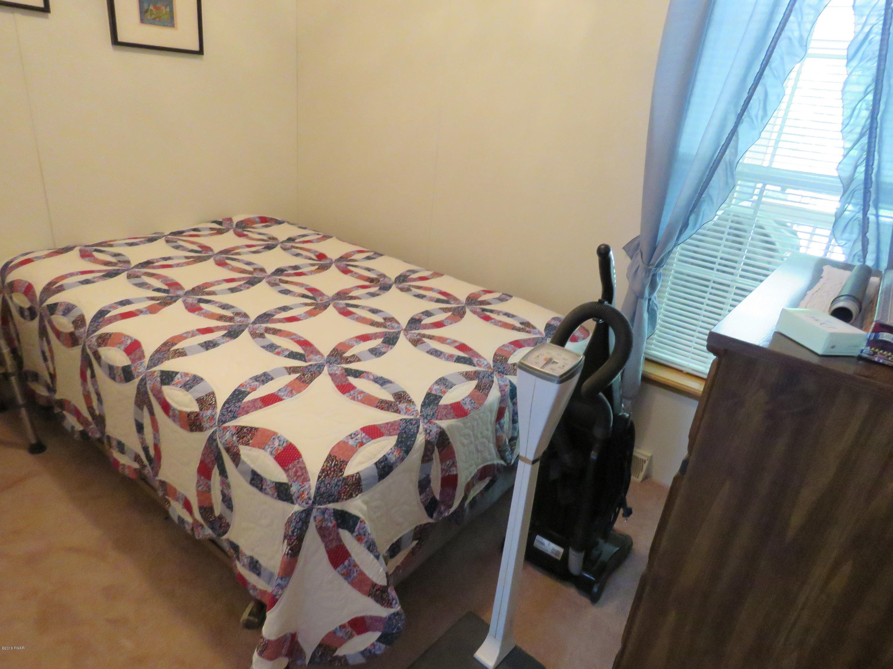 212-4 Upper Park Road Tafton, PA 18464 - Photo 10 of 19