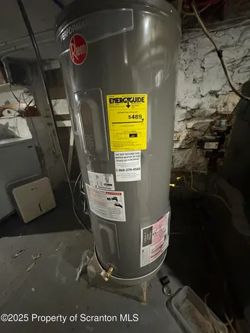 a picture of water heater room
