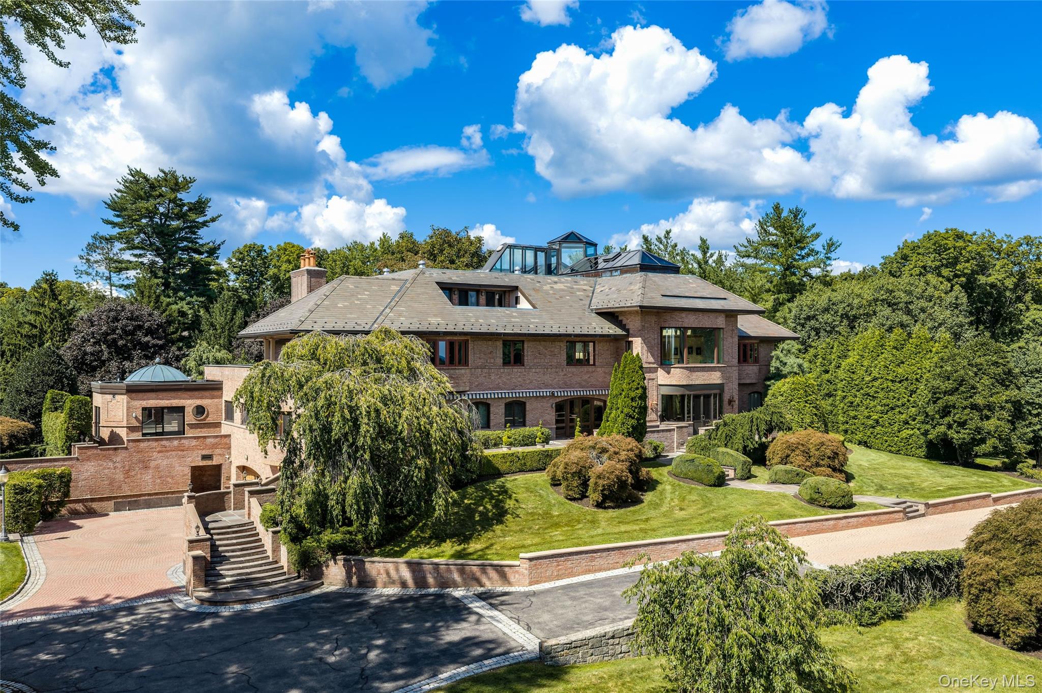 7 Rockledge Road Rye, NY 10580 - Photo 2 of 48 Gallery Image 2