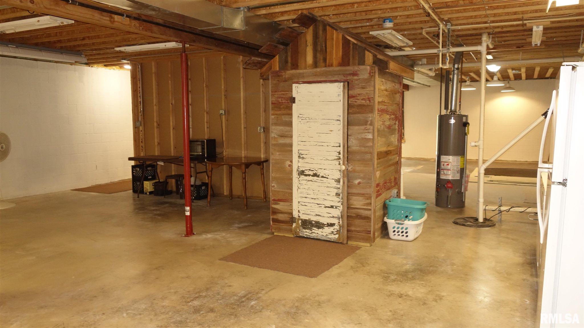 7205 South Trivoli Road Glasford, IL 61533 - Photo 30 of 41 Gallery Image 30