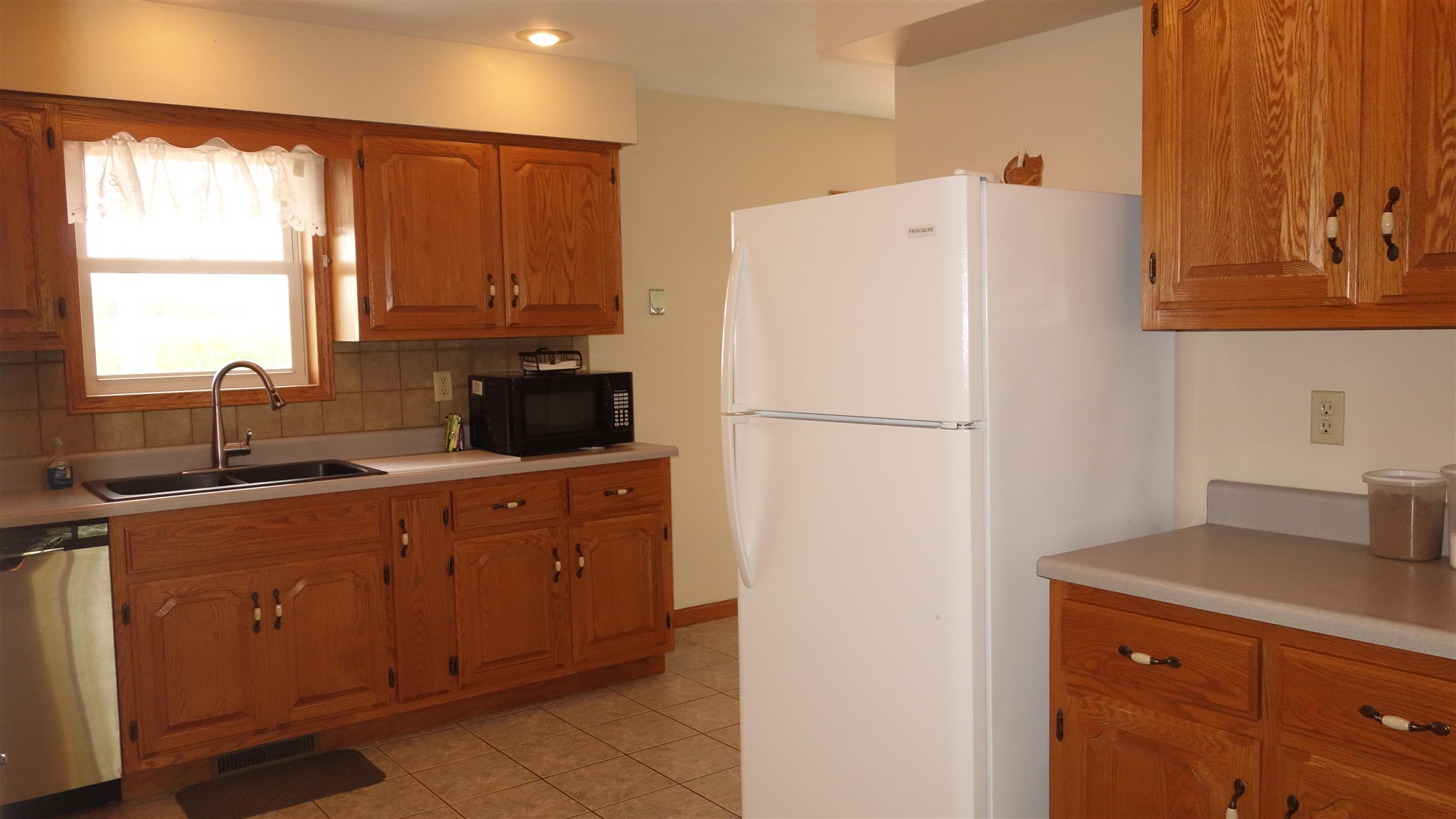 7205 South Trivoli Road Glasford, IL 61533 - Photo 4 of 41 Gallery Image 4