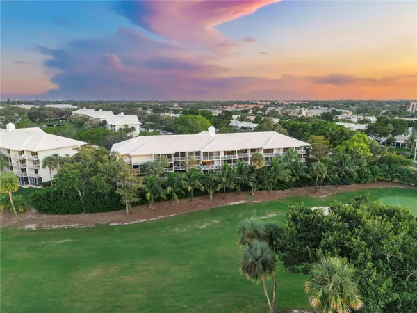 $325,000 | 6181 Balboa Circle, Unit 403, Boca Raton, FL 33433