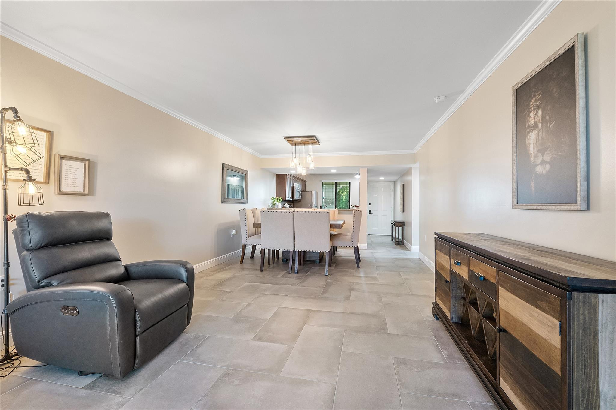 6181 Balboa Circle, Unit 403 Boca Raton, FL 33433 - Photo 5 of 31 Photo 5