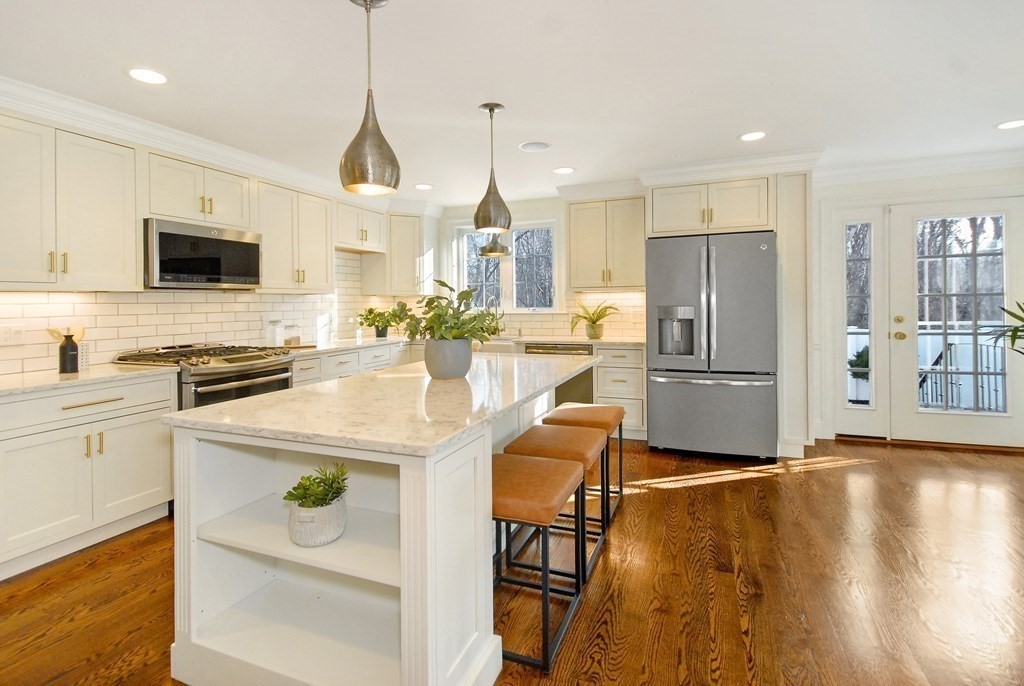 54 Dorothy Road, Unit 54 Arlington, MA 02474 - Photo 14 of 42 Gallery Image 14