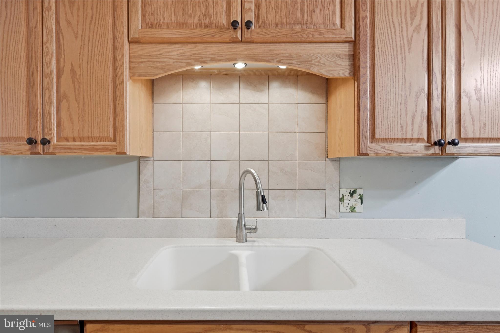 433 Beechcroft Road Winchester, VA 22601 - Photo 16 of 41 Kitchen