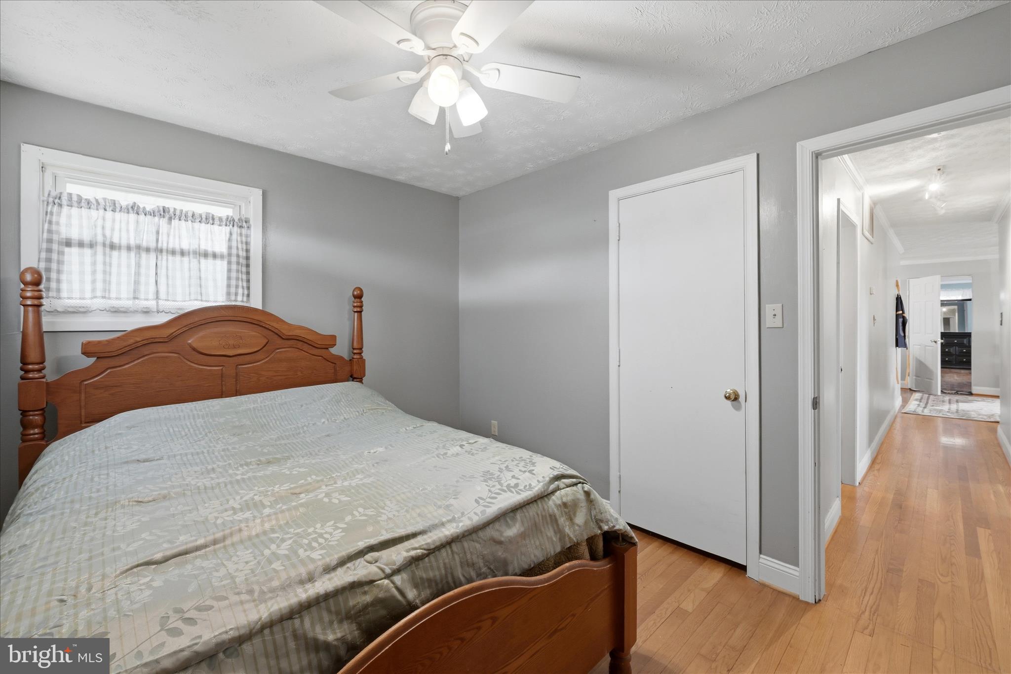 433 Beechcroft Road Winchester, VA 22601 - Photo 23 of 41 Bedroom