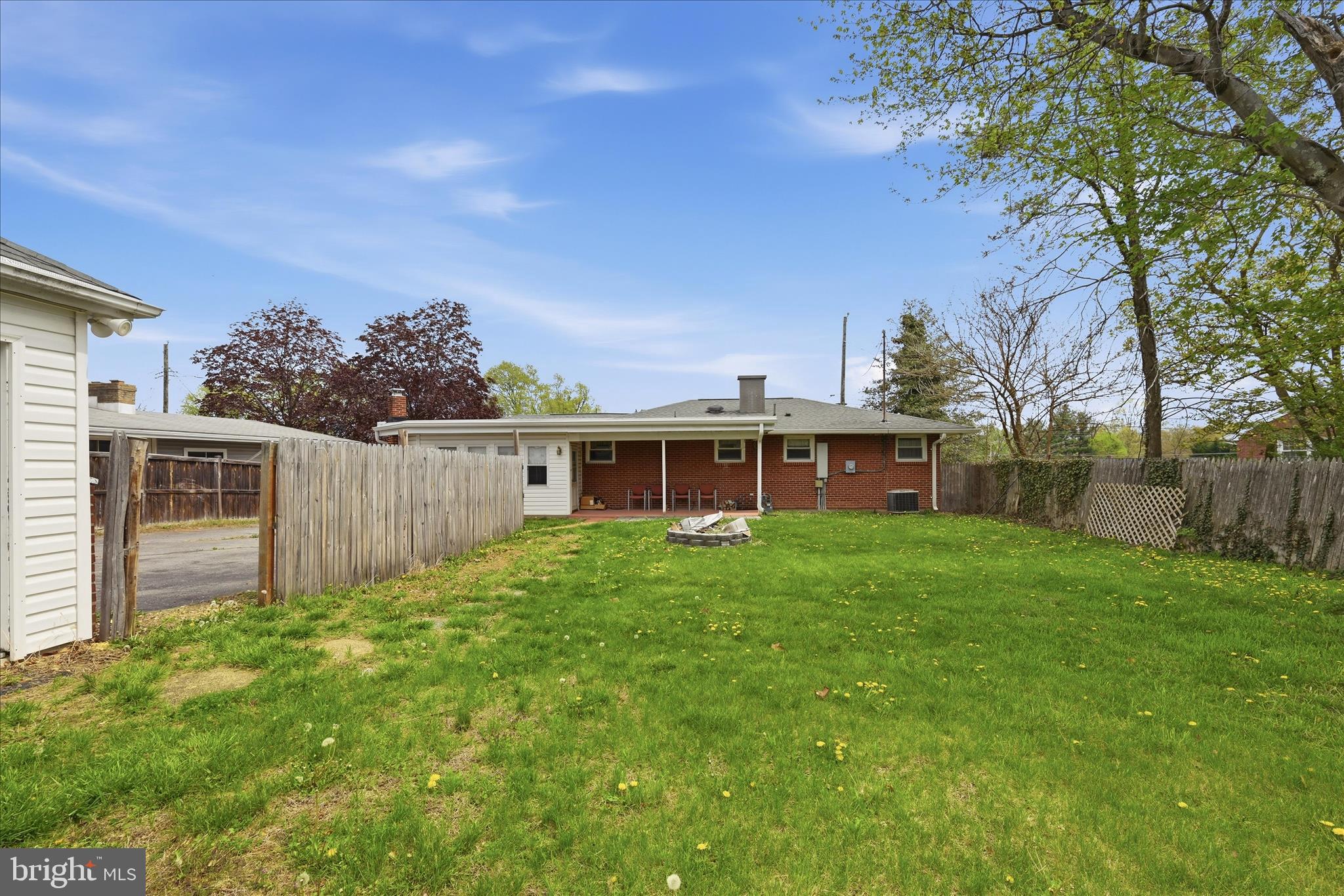 433 Beechcroft Road Winchester, VA 22601 - Photo 35 of 41 Back Exterior