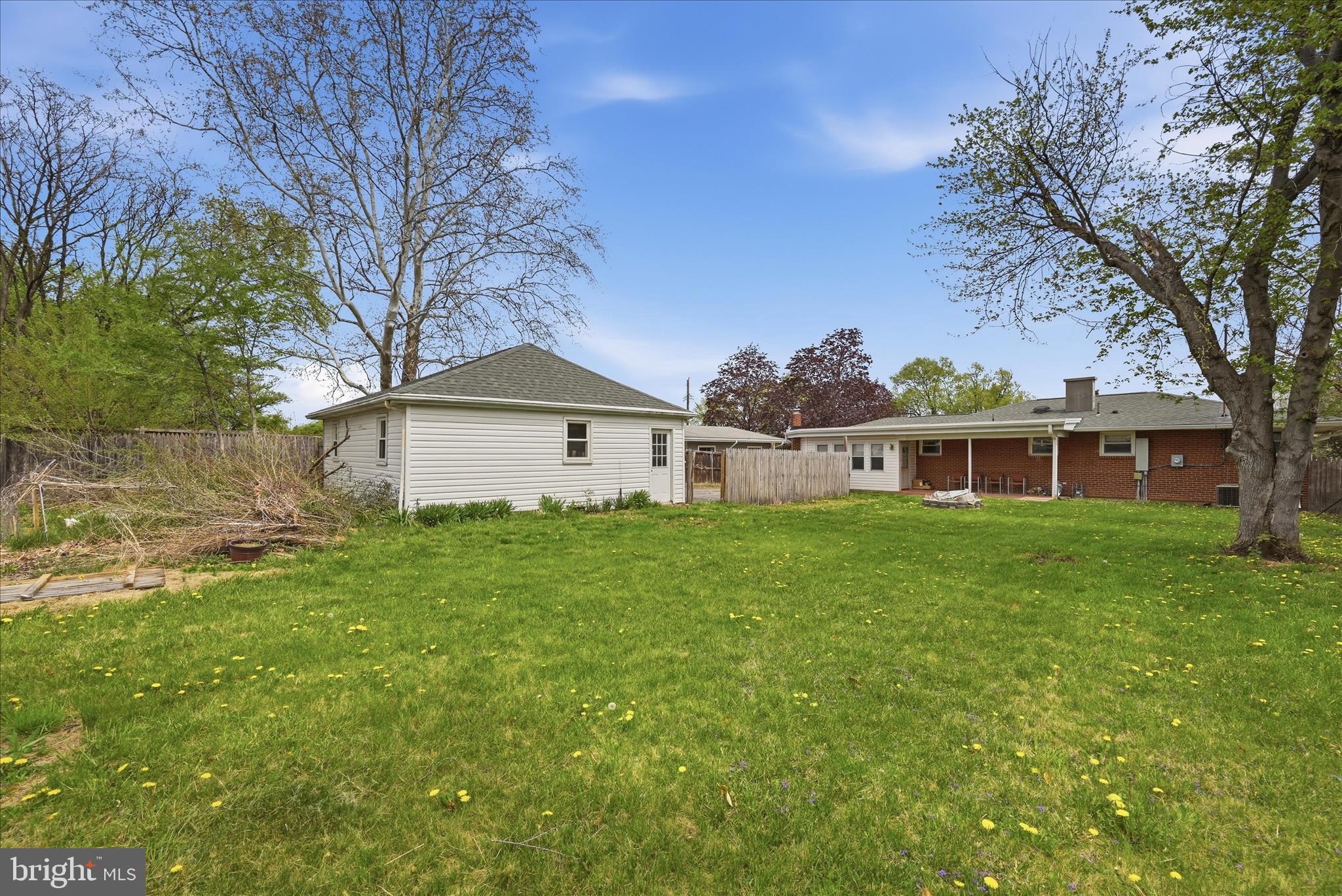 433 Beechcroft Road Winchester, VA 22601 - Photo 37 of 41 Back Exterior