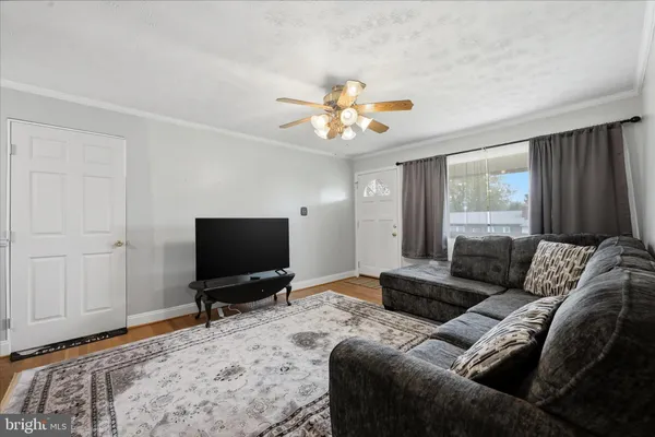 $399,000 | 433 Beechcroft Road, Winchester, VA 22601