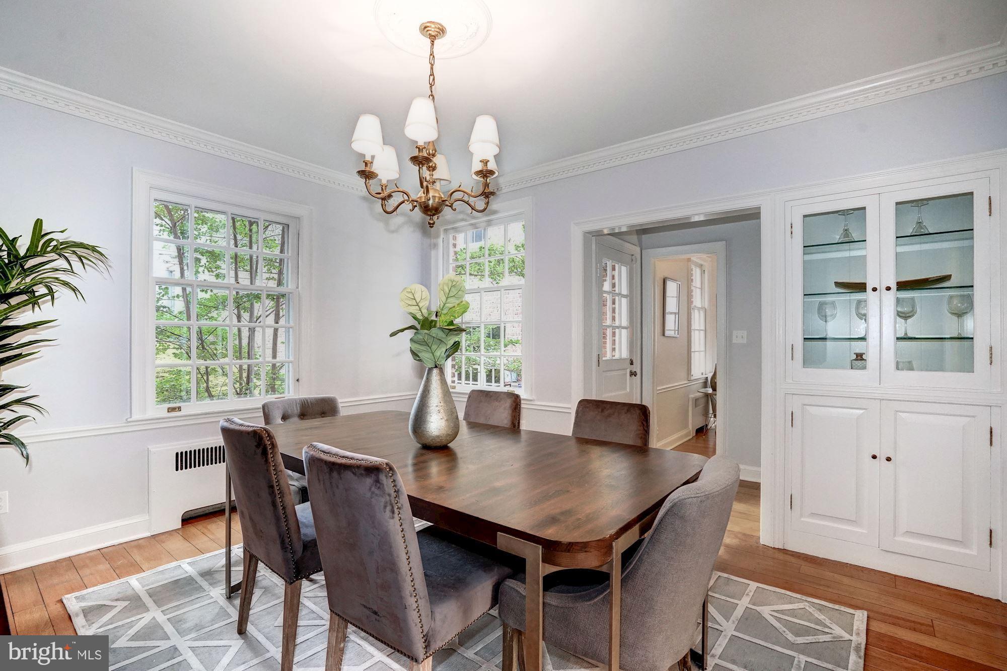 3342 Reservoir Road Northwest Washington, DC 20007 - Photo 6 of 15 Dining Room