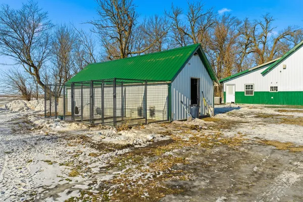 $314,999 | 5134 340th Avenue, Blue Earth, MN 56013
