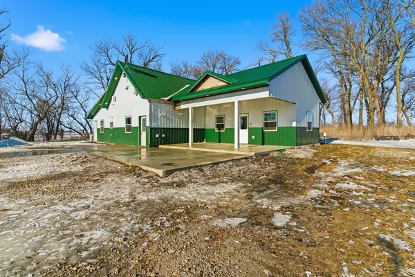 $314,999 | 5134 340th Avenue, Blue Earth, MN 56013